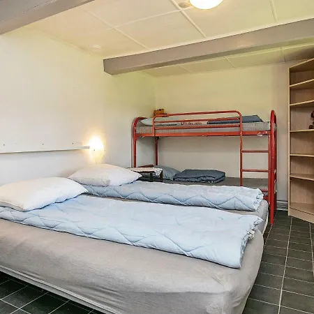 Vakantiehuis Holiday Xxiv *