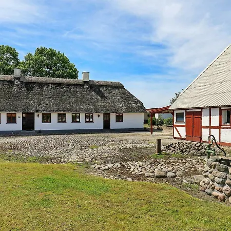 Vakantiehuis Holiday Xxiv *